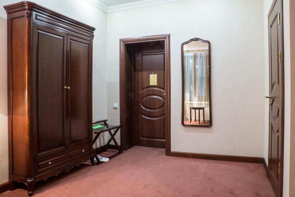 Ar Nuvo Hotel Karagandy Zimmer foto