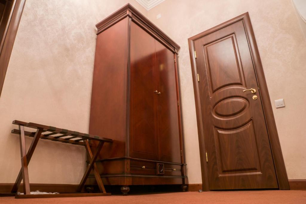 Ar Nuvo Hotel Karagandy Zimmer foto